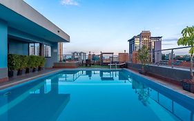 Highlands Suites Hotel Apartments