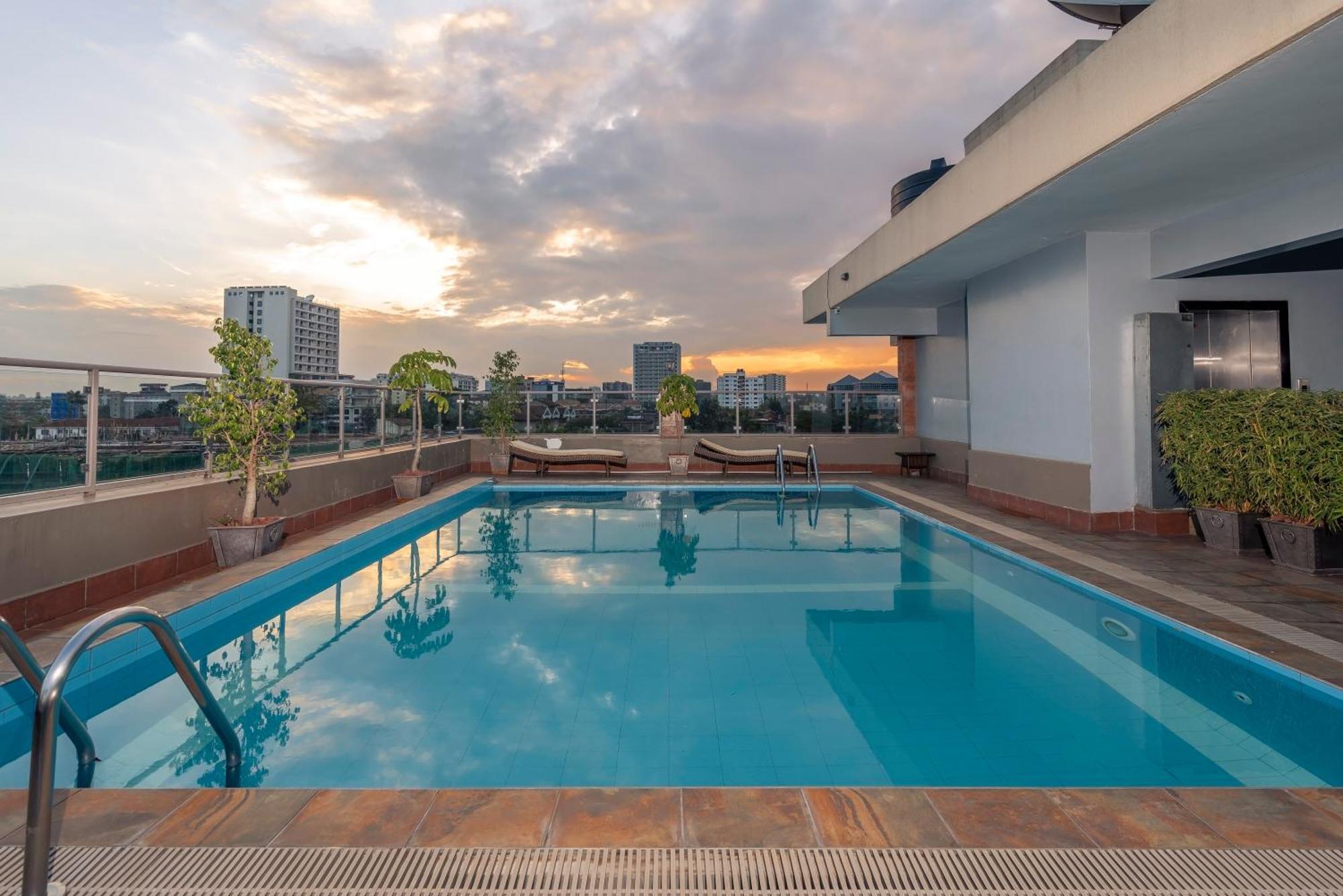 Highlands Suites Hotel Apartments Nairobi Exterior photo